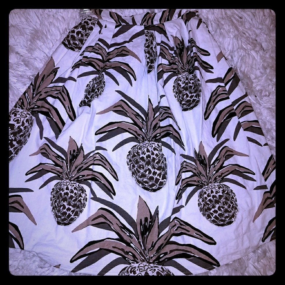 Eva Mendes Skater Skirt